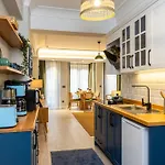 アパートホテル Respiro 4*